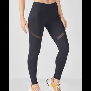 Fabletics Mesh Powerhold Pocket Legging